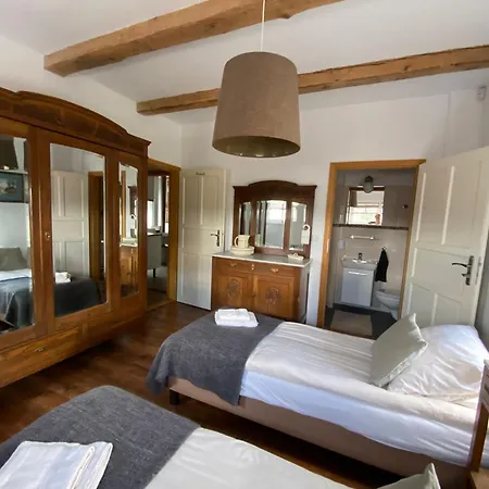 Quarto em Acomodações Particulares Steffi Luban (Luban)